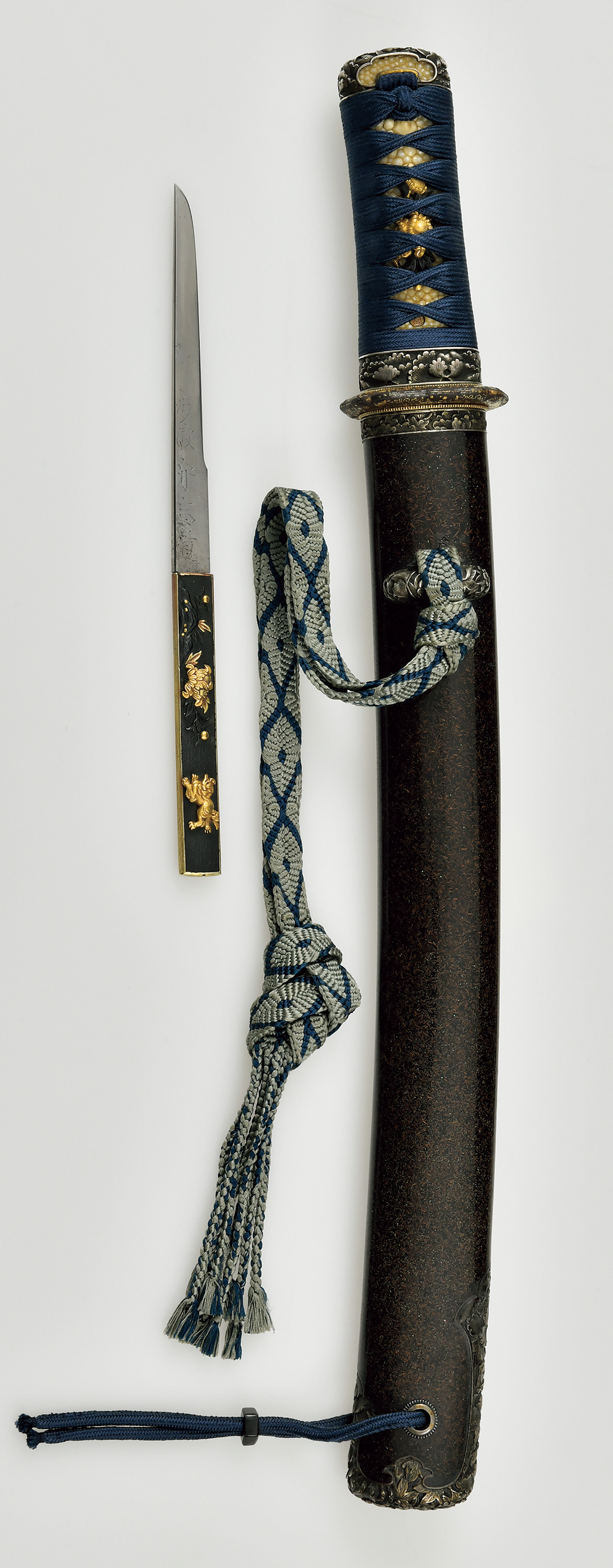 1. 短刀 村正 / Tanto Muramasa